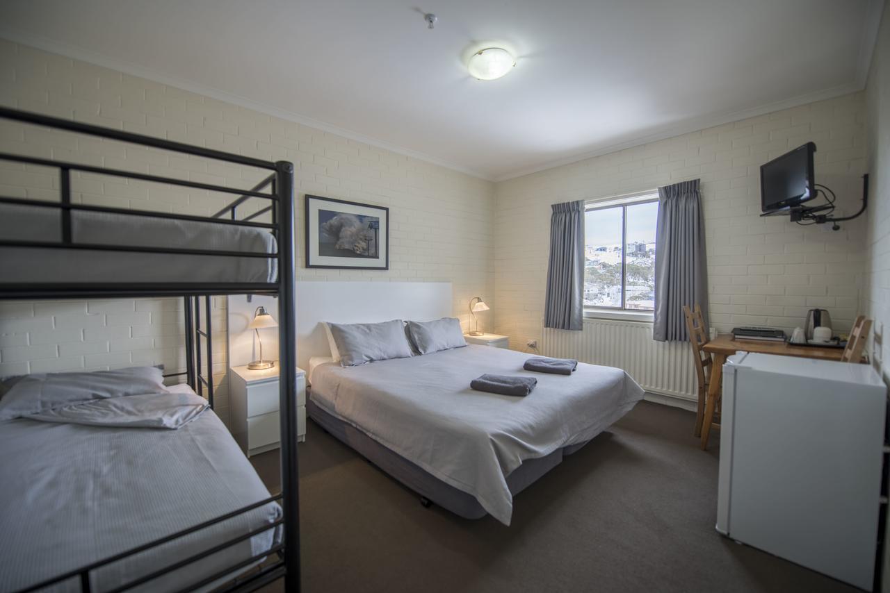 Enzian Hotel Mt Buller Mount Buller Extérieur photo